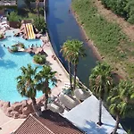 Vallee Du Paradis Κάμπινγκ 4*