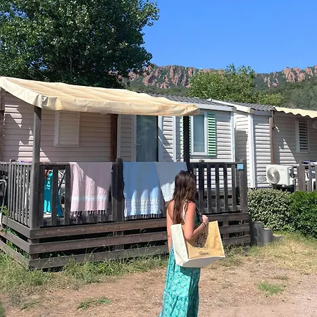 Vallée Du Paradis 4*