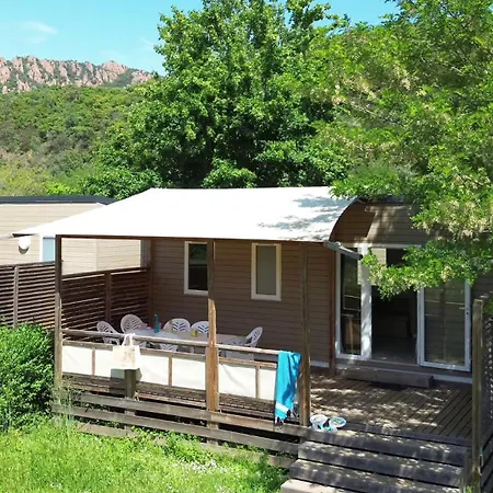 Vallée Du Paradis Camping