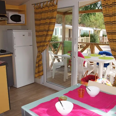 Vallée Du Paradis 4*