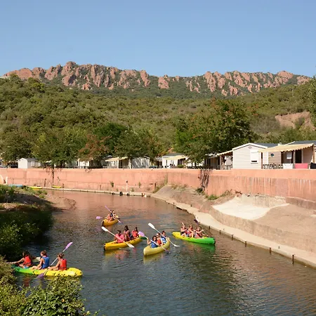 Vallee Du Paradis Parque de Campismo 4*