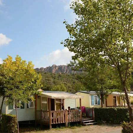 Vallée Du Paradis 4*